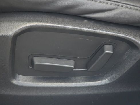 Used 2018 MAZDA CX-5 Touring w/ Preferred Equipment Package image 24