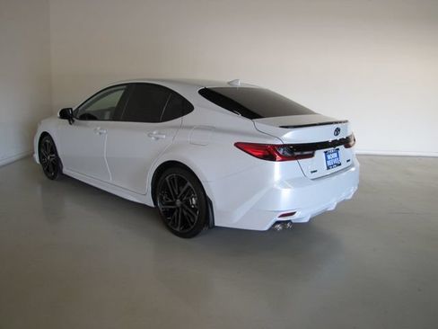Used 2026 Toyota Camry XSE FWD image 22