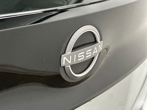 Used 2023 Nissan Leaf S image 26