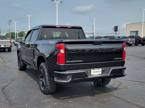 Certified 2023 Chevrolet Silverado 1500 Custom AWD/4WD image 8