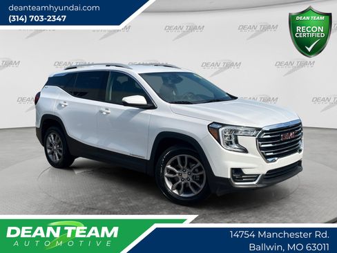 Used 2024 GMC Terrain SLT AWD/4WD image 1