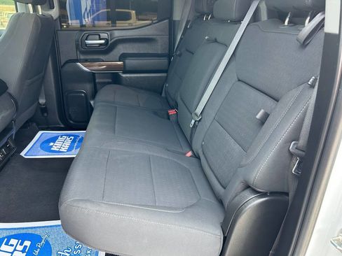 Used 2020 Chevrolet Silverado 1500 LT Trail Boss w/ Convenience Package image 9