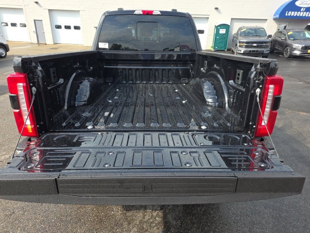 New 2026 Ford F350 Lariat w/ Lariat Ultimate Package AWD/4WD image 7