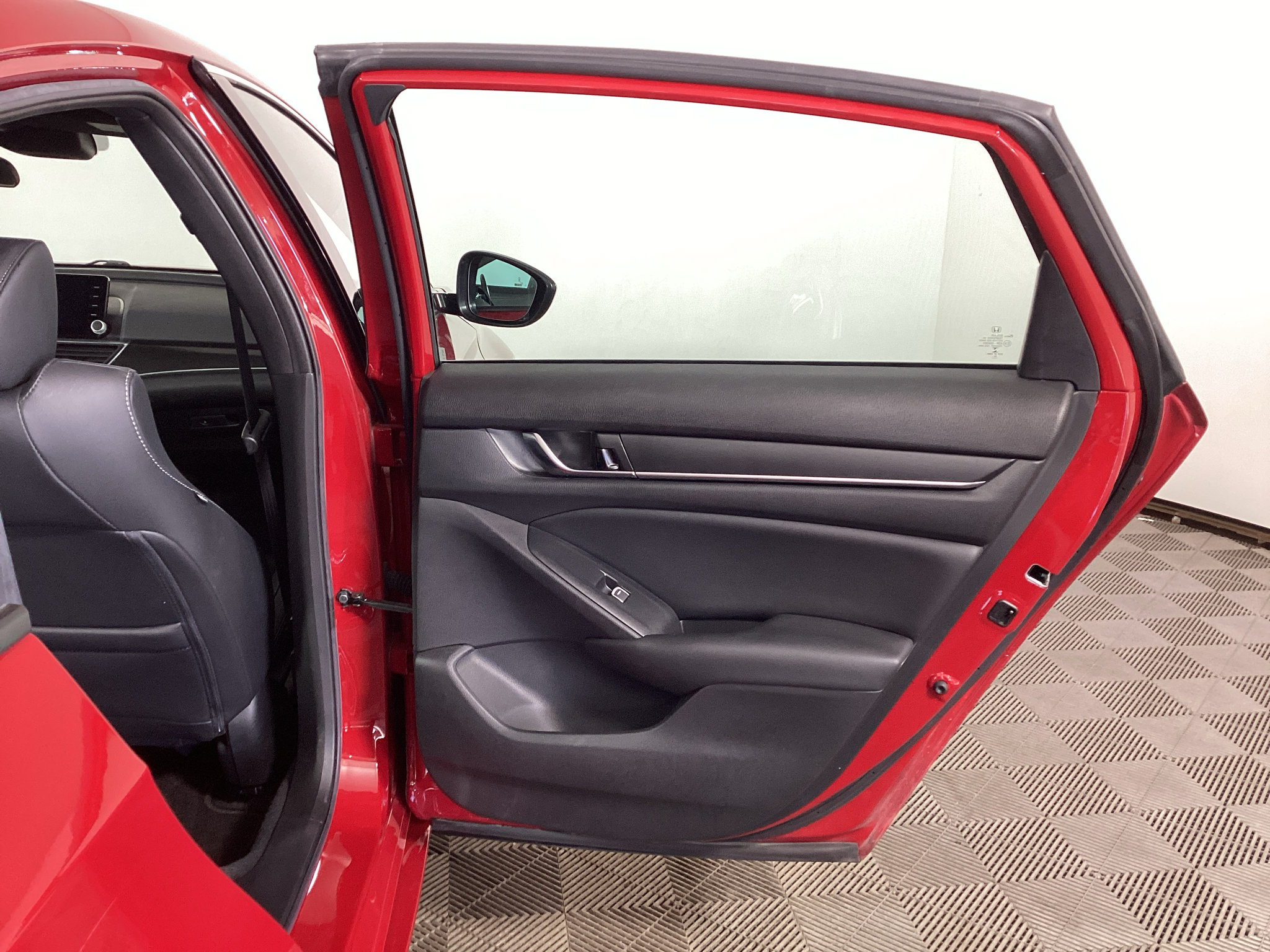 Used 2021 Honda Accord Sport image 10
