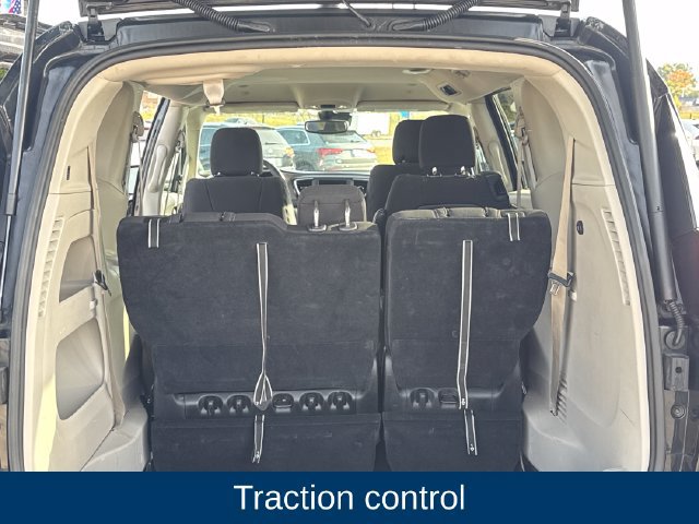 Used 2023 Chrysler Voyager LX FWD image 16
