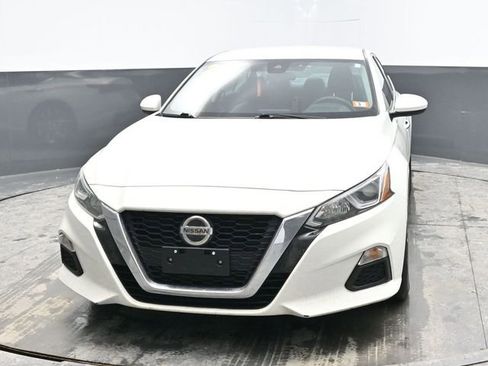 Used 2021 Nissan Altima 2.5 S image 2