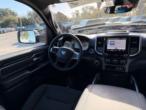 Used 2025 RAM 1500 Big Horn image 34