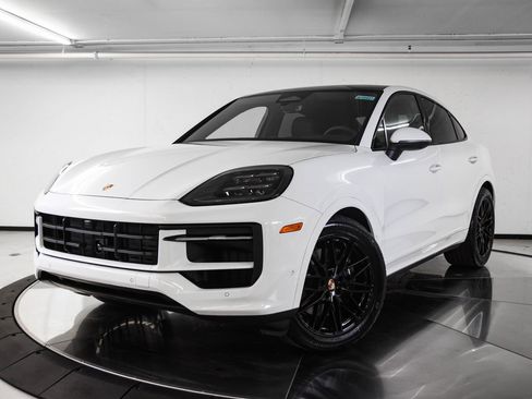 New 2026 Porsche Cayenne Coupe AWD/4WD image 1