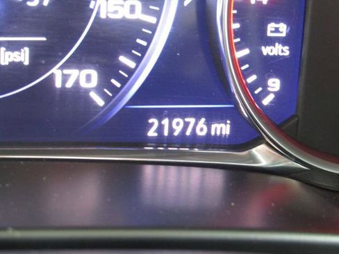Used 2025 Chevrolet Blazer RS AWD/4WD image 29