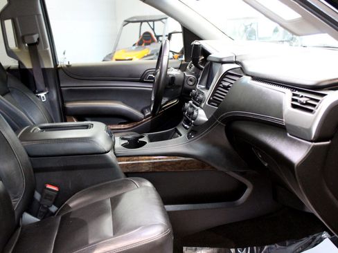 Used 2017 Chevrolet Tahoe LT image 25