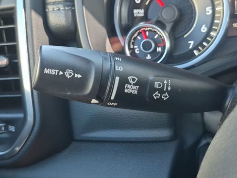 Used 2022 RAM 1500 Laramie RWD image 26