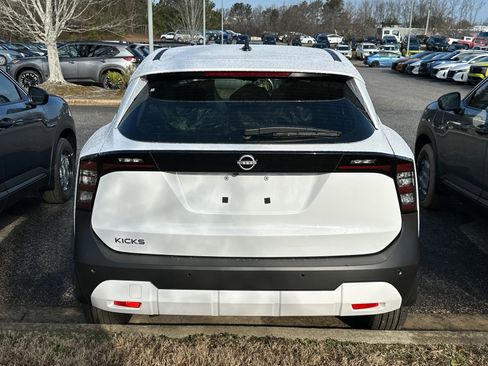 New 2026 Nissan Kicks S FWD image 4