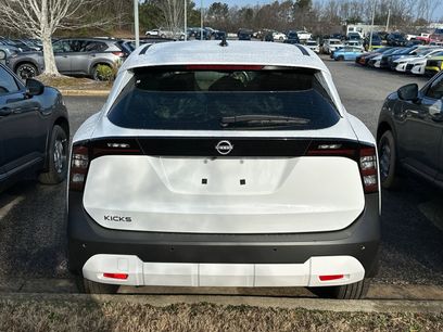 New 2026 Nissan Kicks S