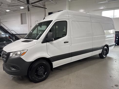 New 2026 Mercedes-Benz Sprinter 2500 image 1