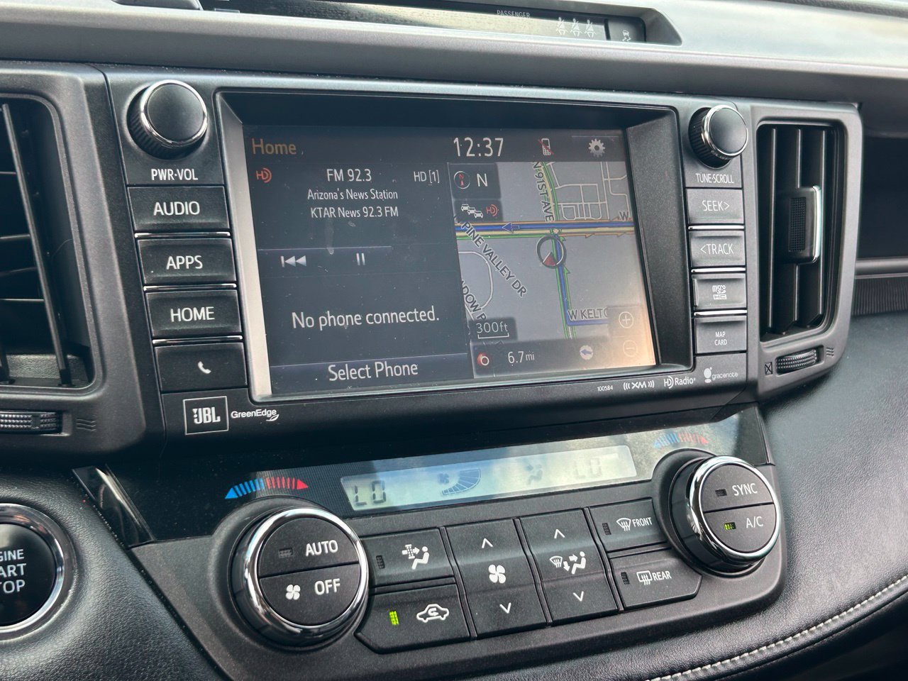 Used 2018 Toyota RAV4 Limited w/ Advanced Technology Package AWD/4WD image 28