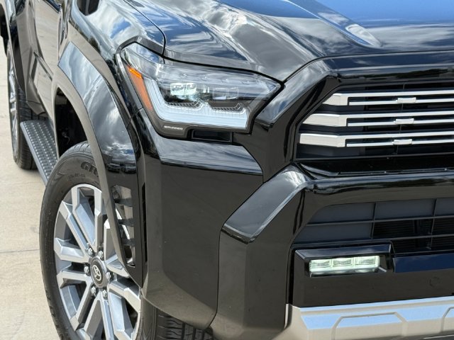 Used 2025 Toyota 4Runner Limited w/ Tow Technology Package AWD/4WD image 5