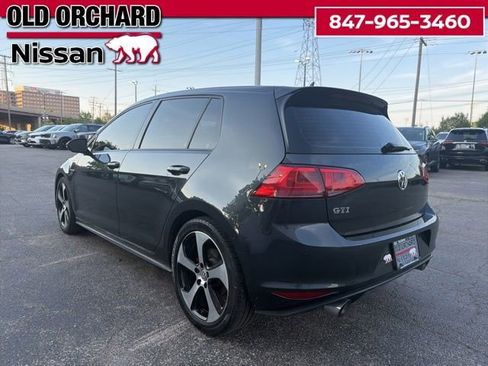 Used 2015 Volkswagen GTI SE FWD image 8