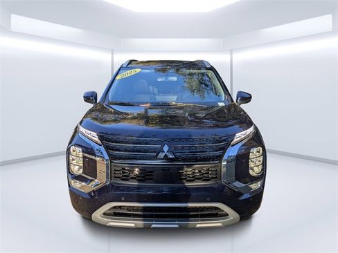 New 2025 Mitsubishi Outlander SEL image 8