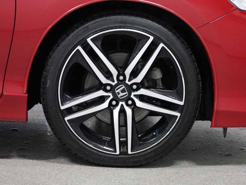 Used 2016 Honda Accord Sport image 12