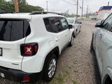 Used 2021 Jeep Renegade Latitude image 5