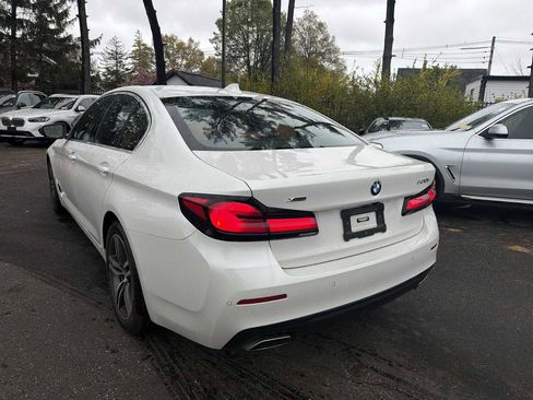 Certified 2023 BMW 530i xDrive w/ Premium Package AWD/4WD image 8