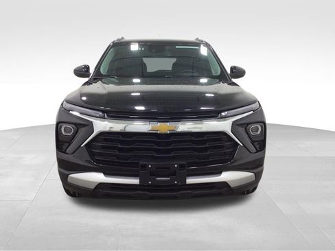 Used 2024 Chevrolet TrailBlazer LT w/ Convenience Package AWD/4WD image 7