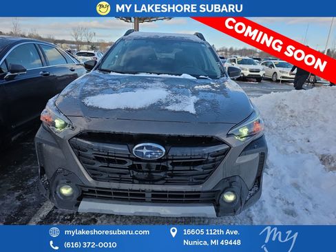 Used 2023 Subaru Outback Limited XT image 2
