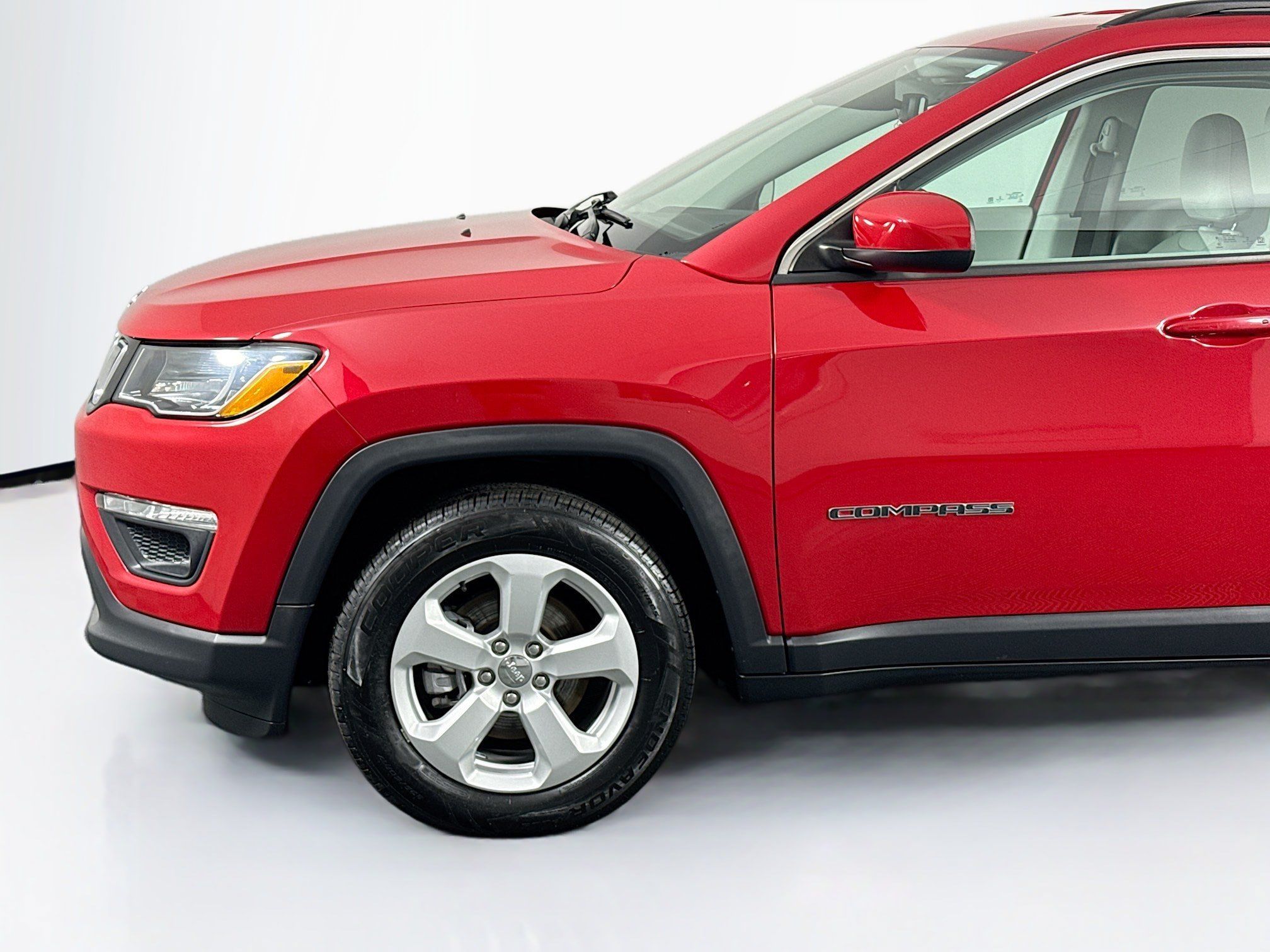 Used 2021 Jeep Compass Latitude FWD image 44