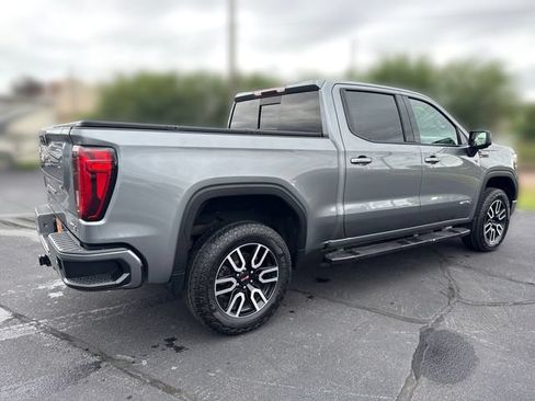 Used 2020 GMC Sierra 1500 AT4 w/ AT4 Premium Package AWD/4WD image 5