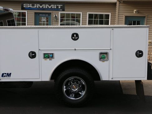 Used 2024 Chevrolet Silverado 3500 LT w/ Convenience Package AWD/4WD image 37