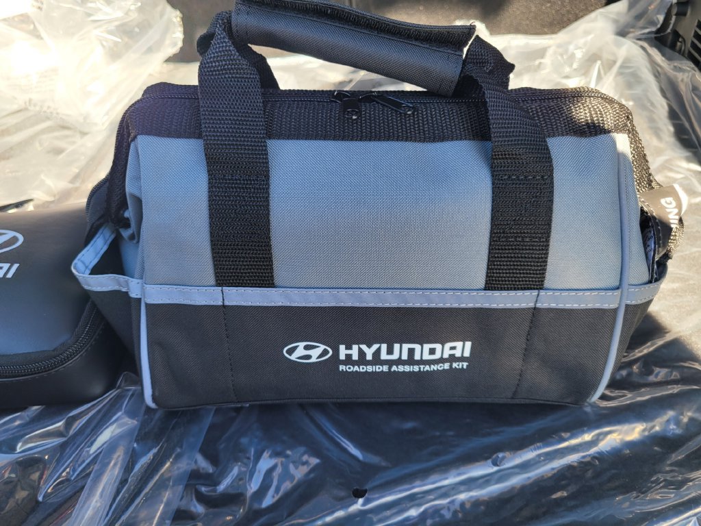 New 2027 Hyundai Kona SEL Sport AWD/4WD image 36