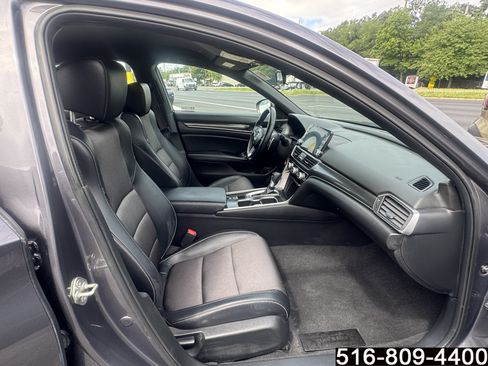 Used 2018 Honda Accord Sport image 28