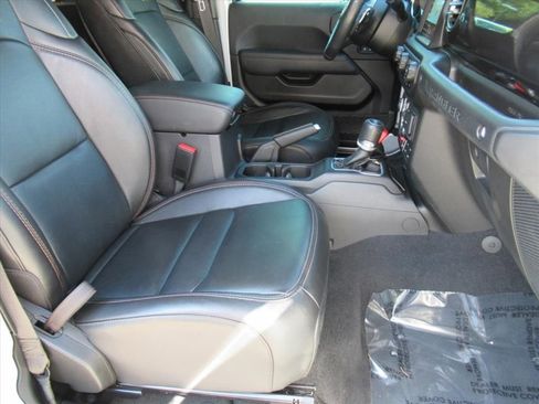 Used 2023 Jeep Wrangler Unlimited Rubicon 392 w/ Trailer Tow Package image 10