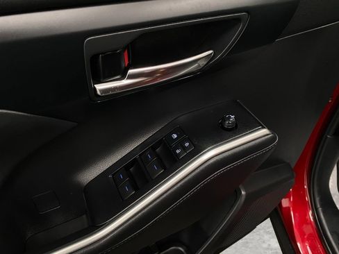 Used 2021 Toyota Highlander XSE image 33