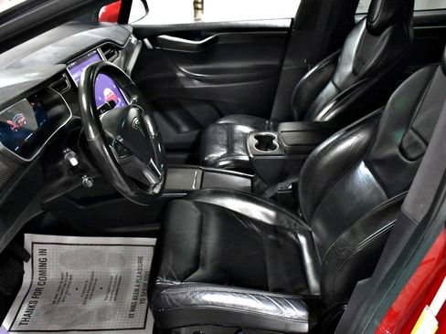 Used 2017 Tesla Model X 75D AWD/4WD image 30