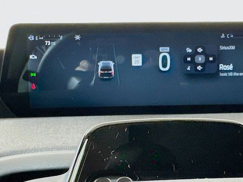 New 2025 Ford Expedition Active image 14