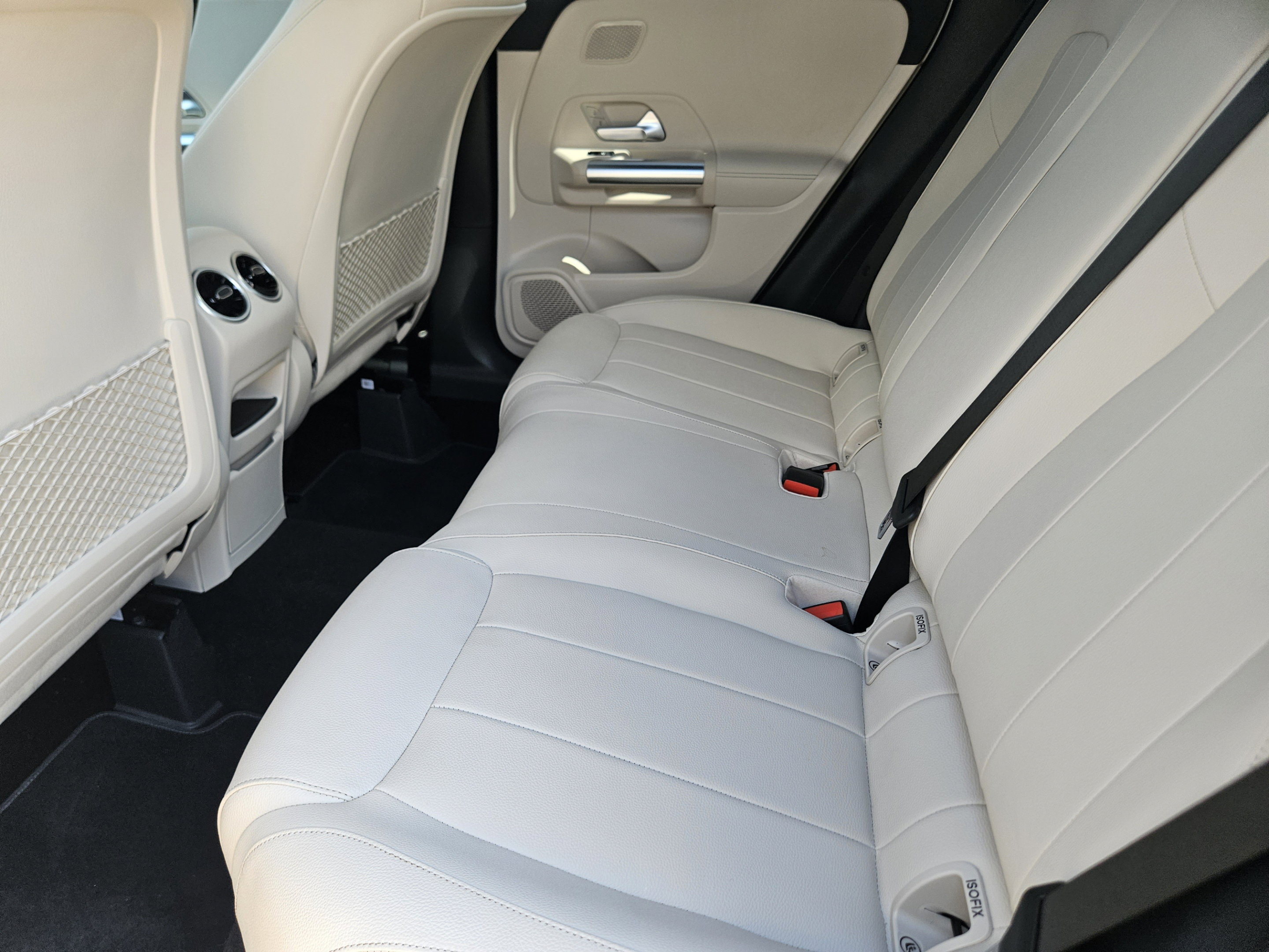 Certified 2026 Mercedes-Benz GLA 250 image 21