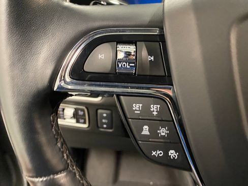 Certified 2023 Lincoln Navigator L Reserve image 19