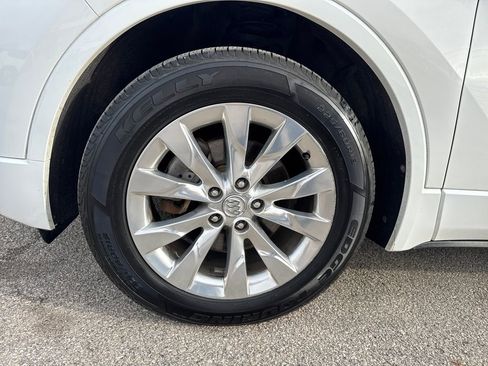 Used 2017 Buick Envision Essence image 33