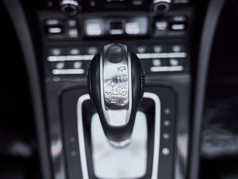 Used 2014 Porsche 911 Turbo S AWD/4WD image 60