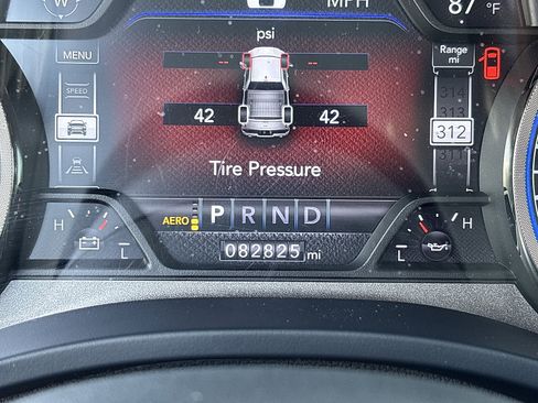 Used 2019 RAM 1500 Limited AWD/4WD image 14