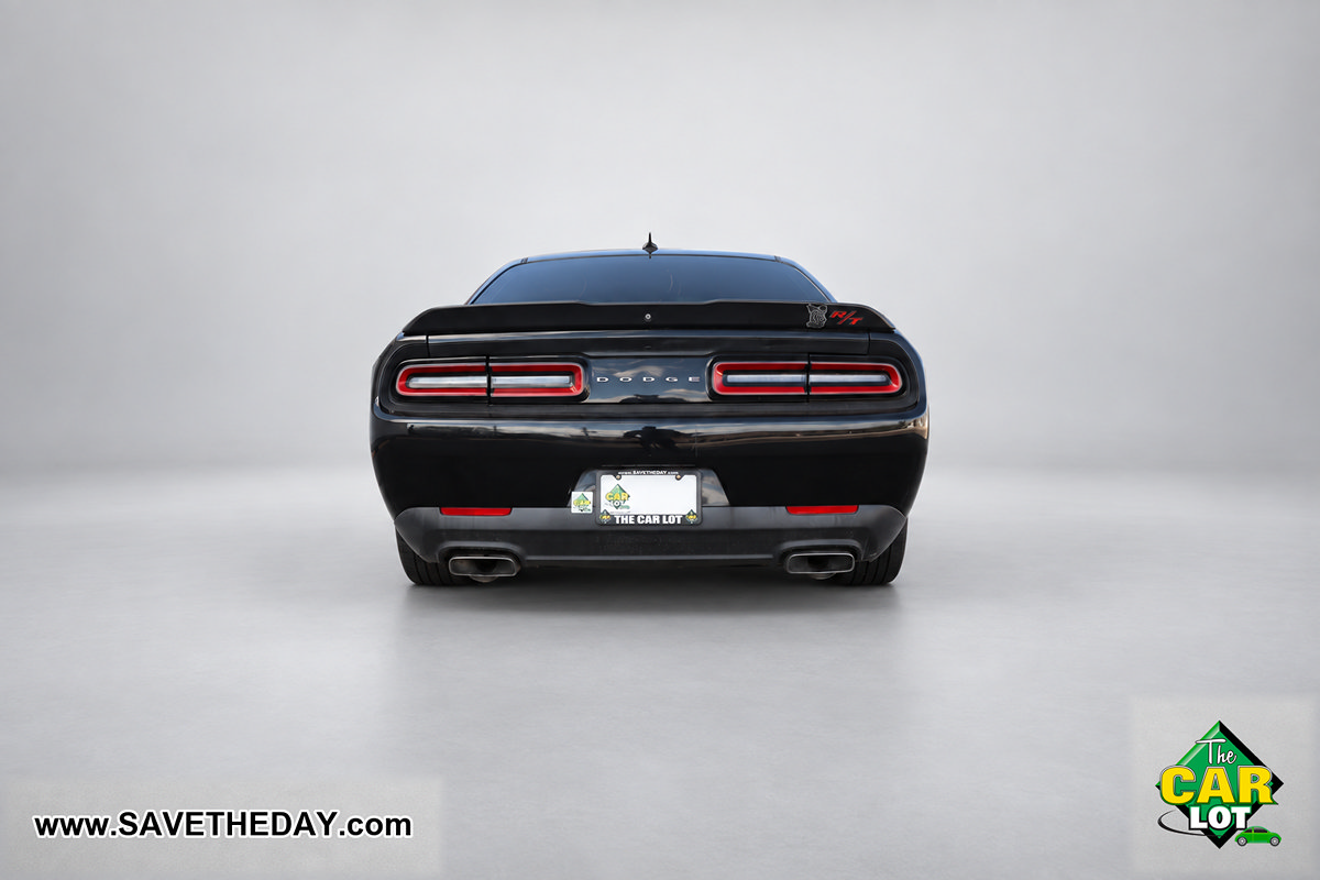Used 2018 Dodge Challenger R/T w/ Blacktop Package RWD image 7