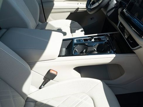 New 2026 Volkswagen Atlas SEL Premium R-Line AWD/4WD image 46