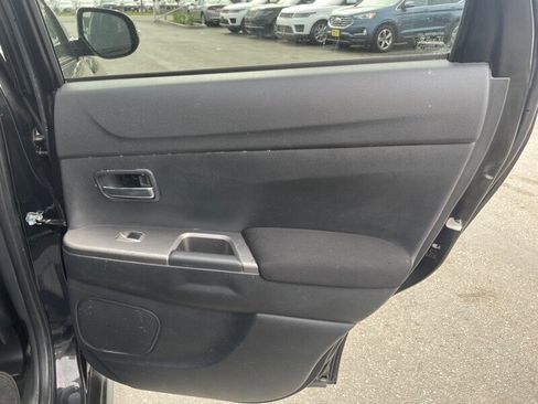 Used 2020 Mitsubishi Outlander Sport SE image 25