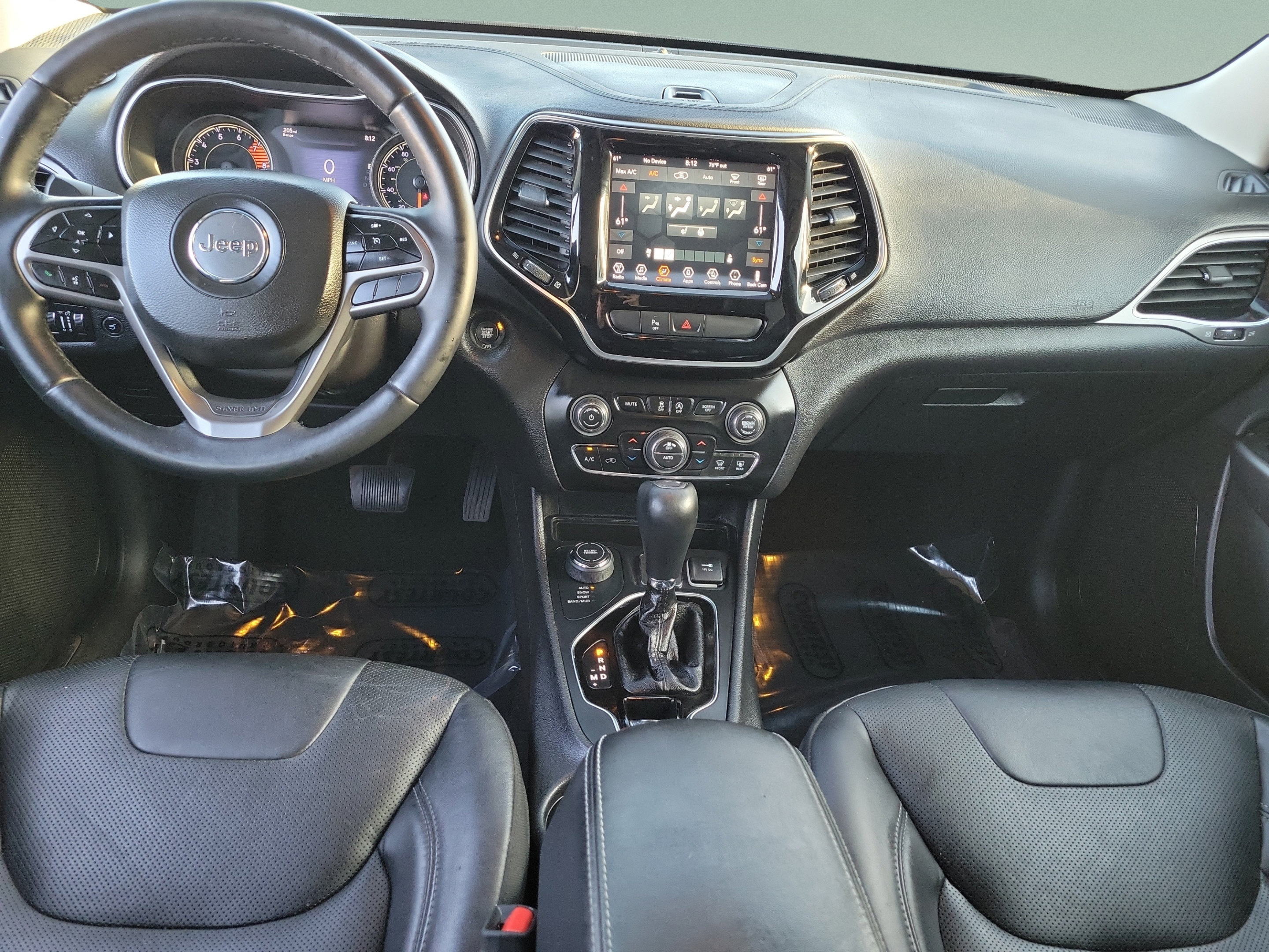 Used 2019 Jeep Cherokee Limited AWD/4WD image 10