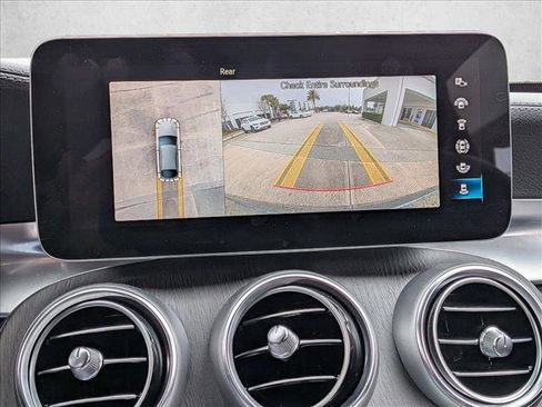 Used 2023 Mercedes-Benz GLC 300 4MATIC Coupe image 13