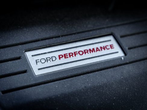 Used 2020 Ford Edge ST w/ Equipment Group 401A AWD/4WD image 33