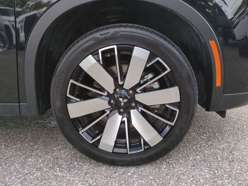 Used 2025 Mitsubishi Outlander SE AWD/4WD image 11