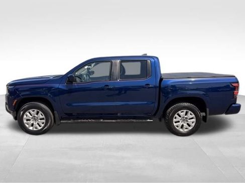 Used 2023 Nissan Frontier SV w/ SV Convenience Package AWD/4WD image 9