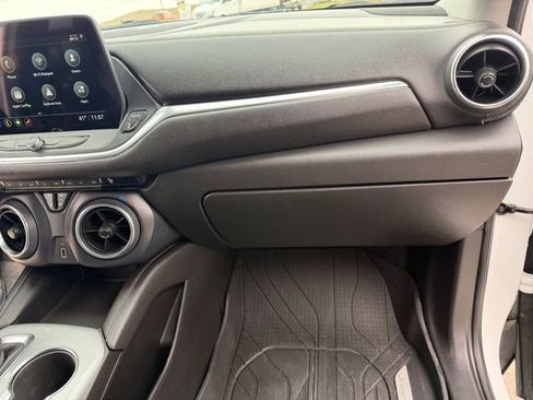 Used 2023 Chevrolet Blazer LT AWD/4WD image 37